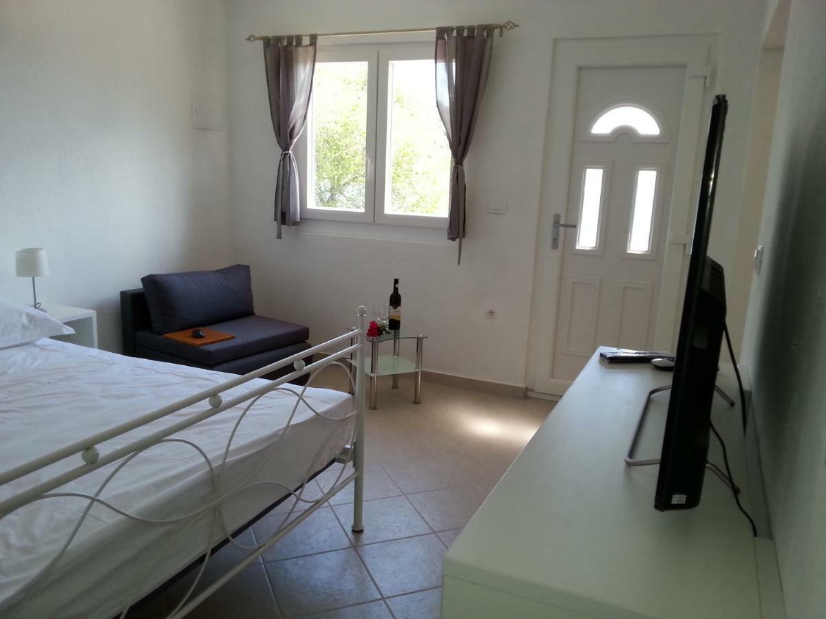 Studio Apartment Luce Marina Exteriér fotografie