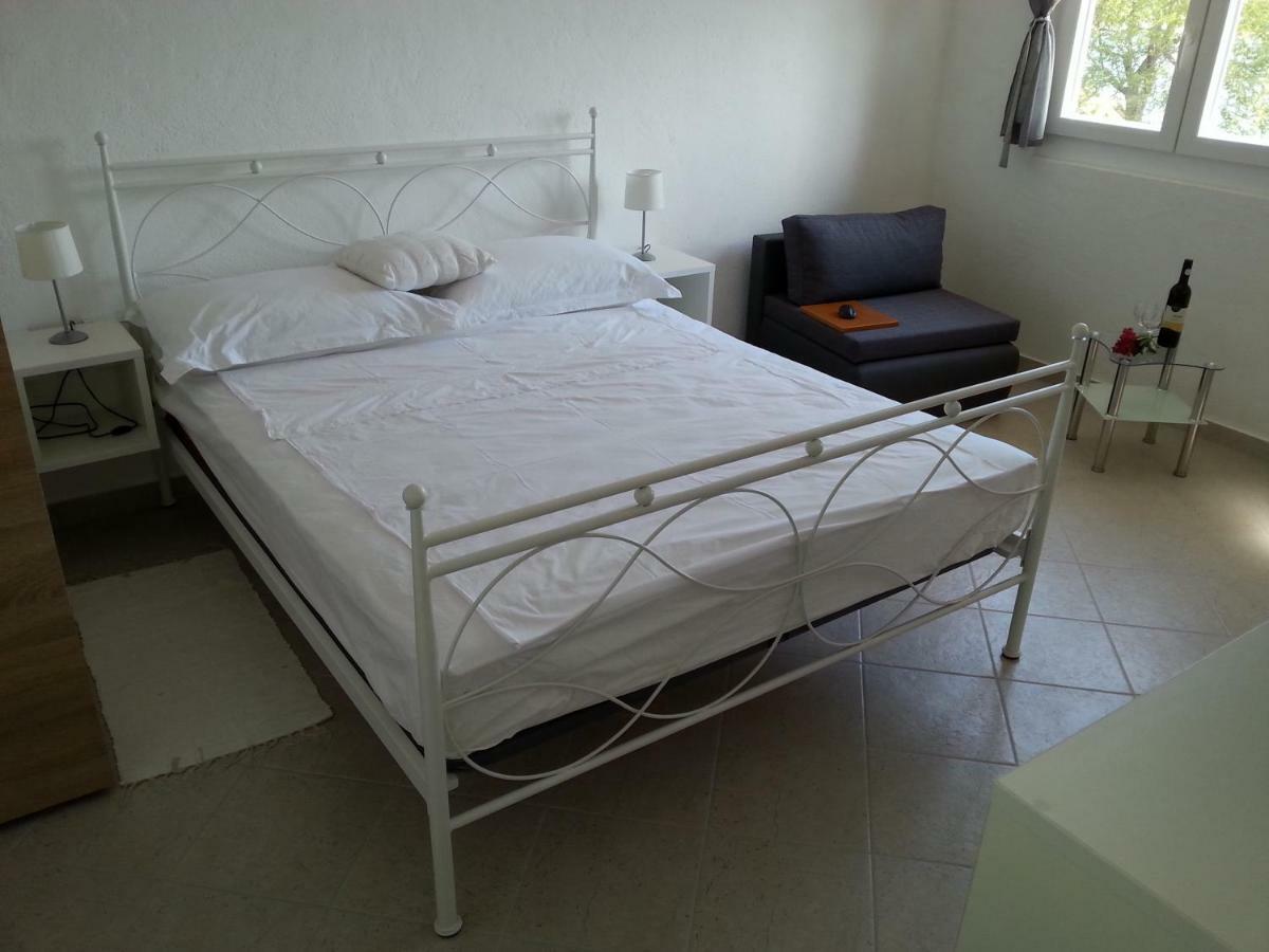 Studio Apartment Luce Marina Exteriér fotografie